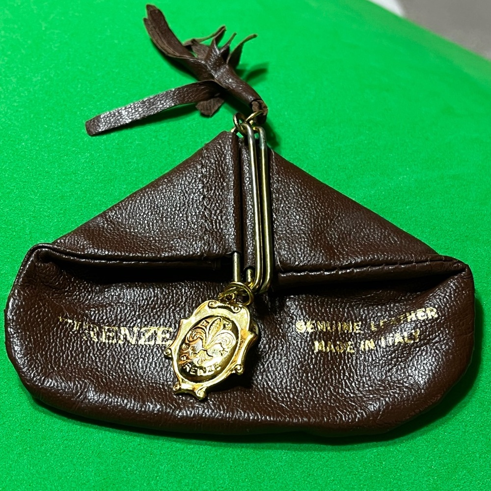 Firenze Fiocchi Leather Coin Purse - Italy  - AS IS